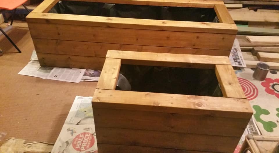 Both planters assembled