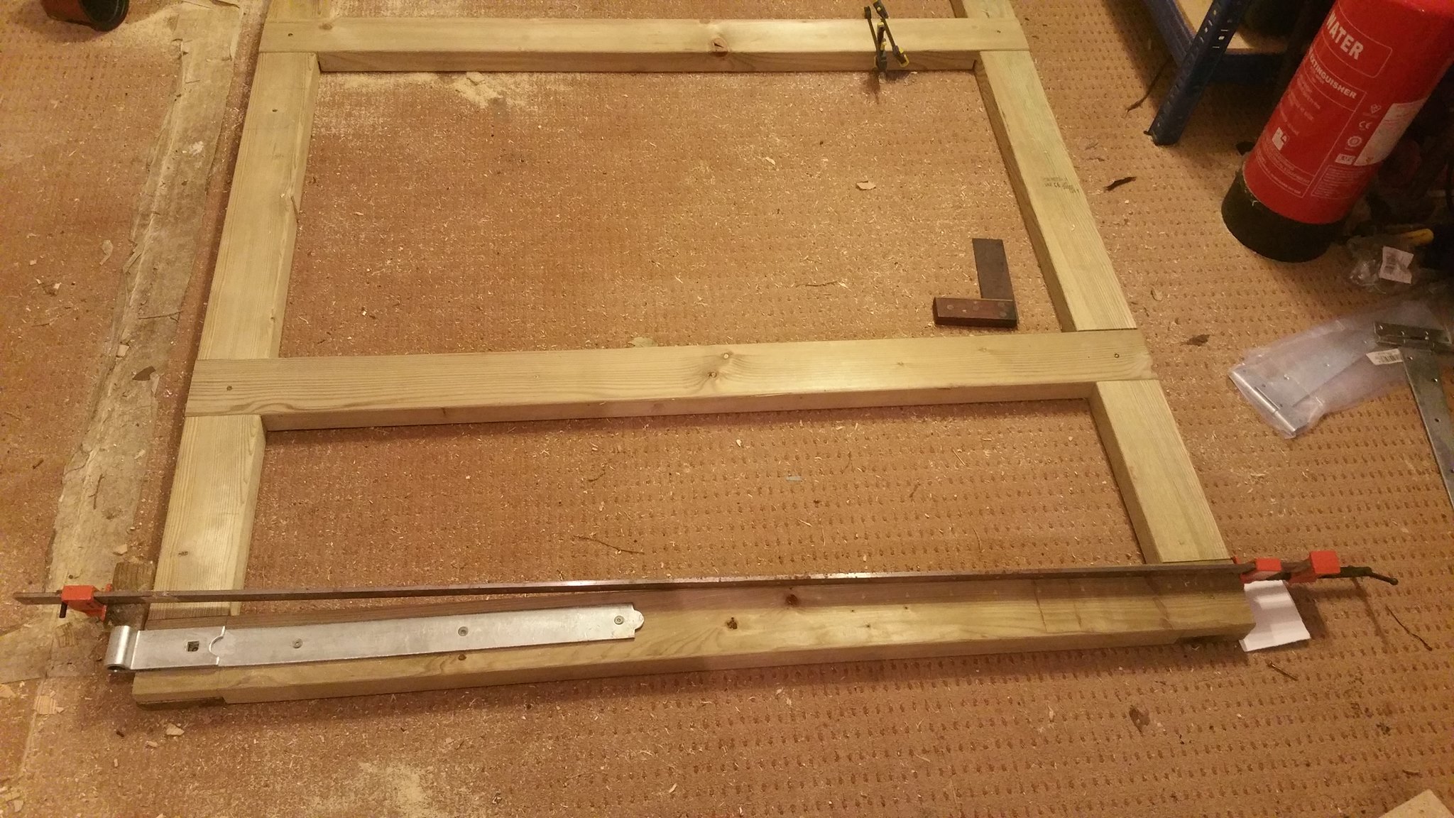 Dry fitted gate frame